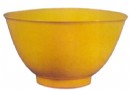 黄釉大碗