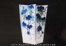 07年国大师初评作品-青花三角瓶《葡萄》田慧棣