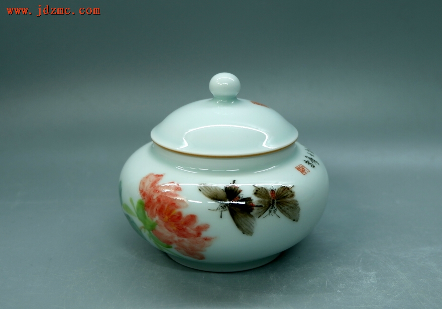 《乡趣.3》茶叶罐，粉彩.珐琅彩．宋士群(江西省高级工艺美术师)